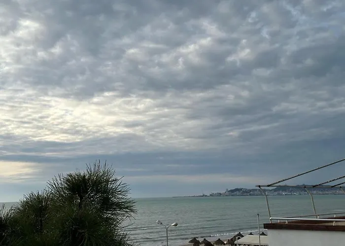 Sunset Sea View - Beachfront Balcony - Ac - Wifi