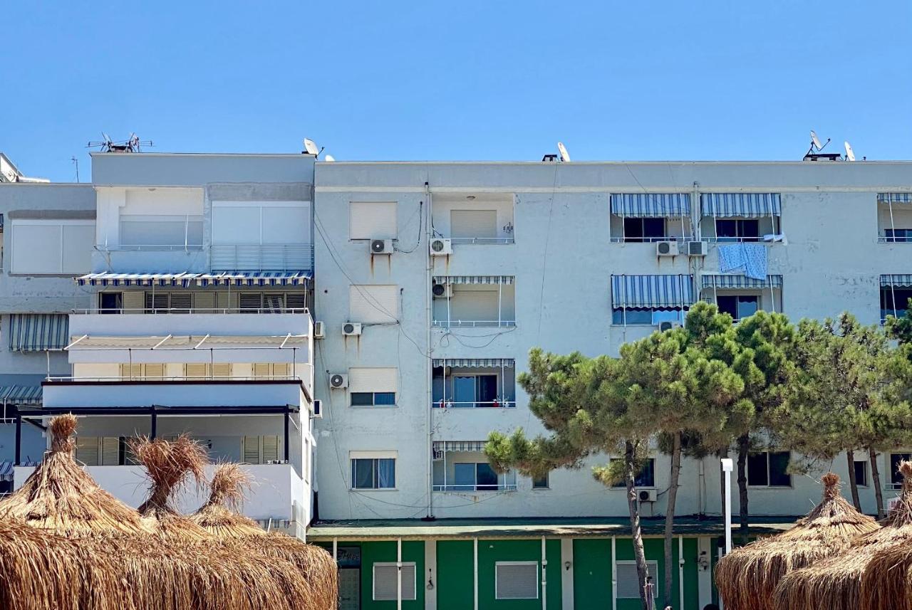 Sunset Sea View - Beachfront Balcony - Ac - Wifi *